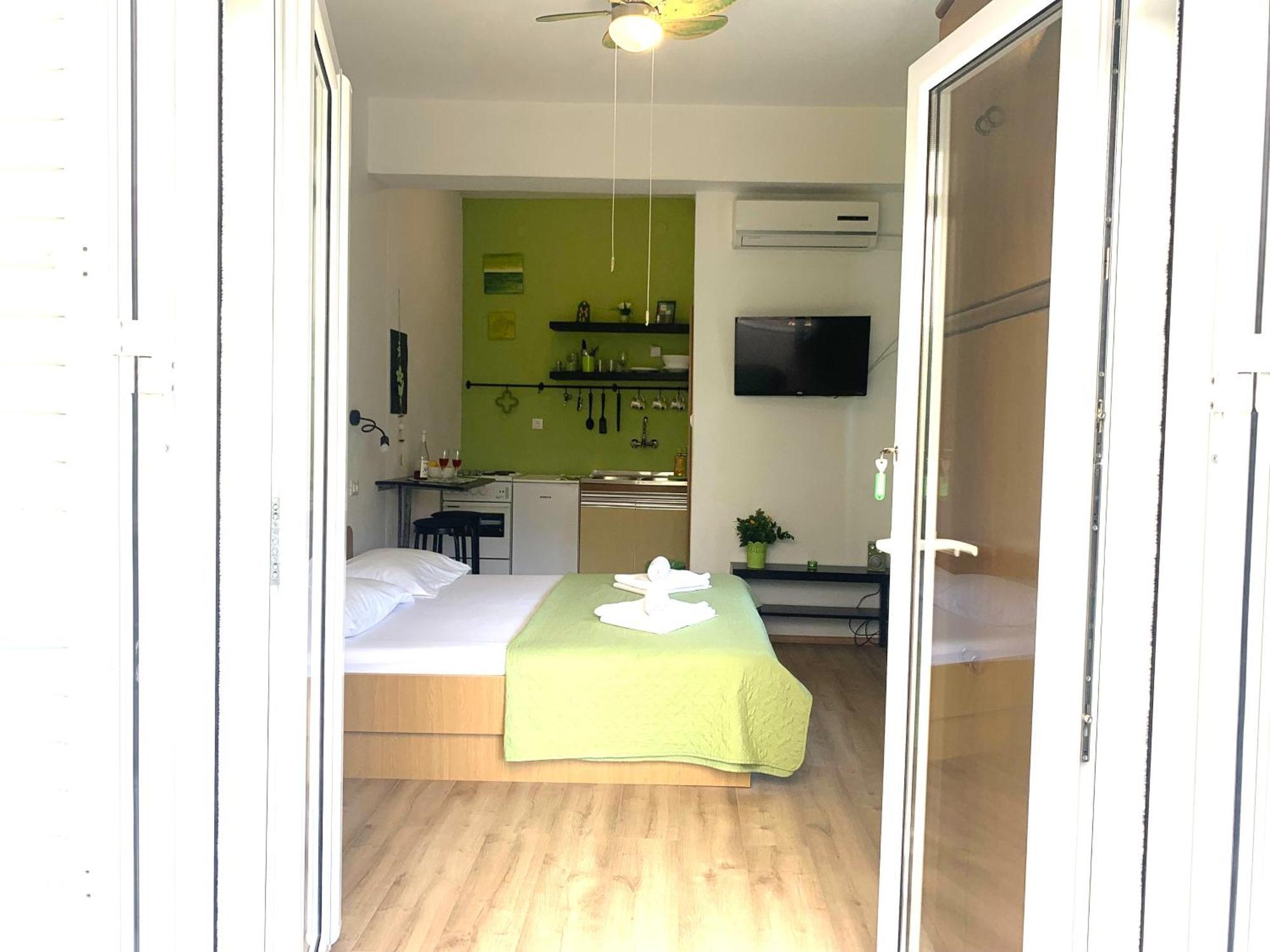 Apartments Garden House Podgora Kamer foto