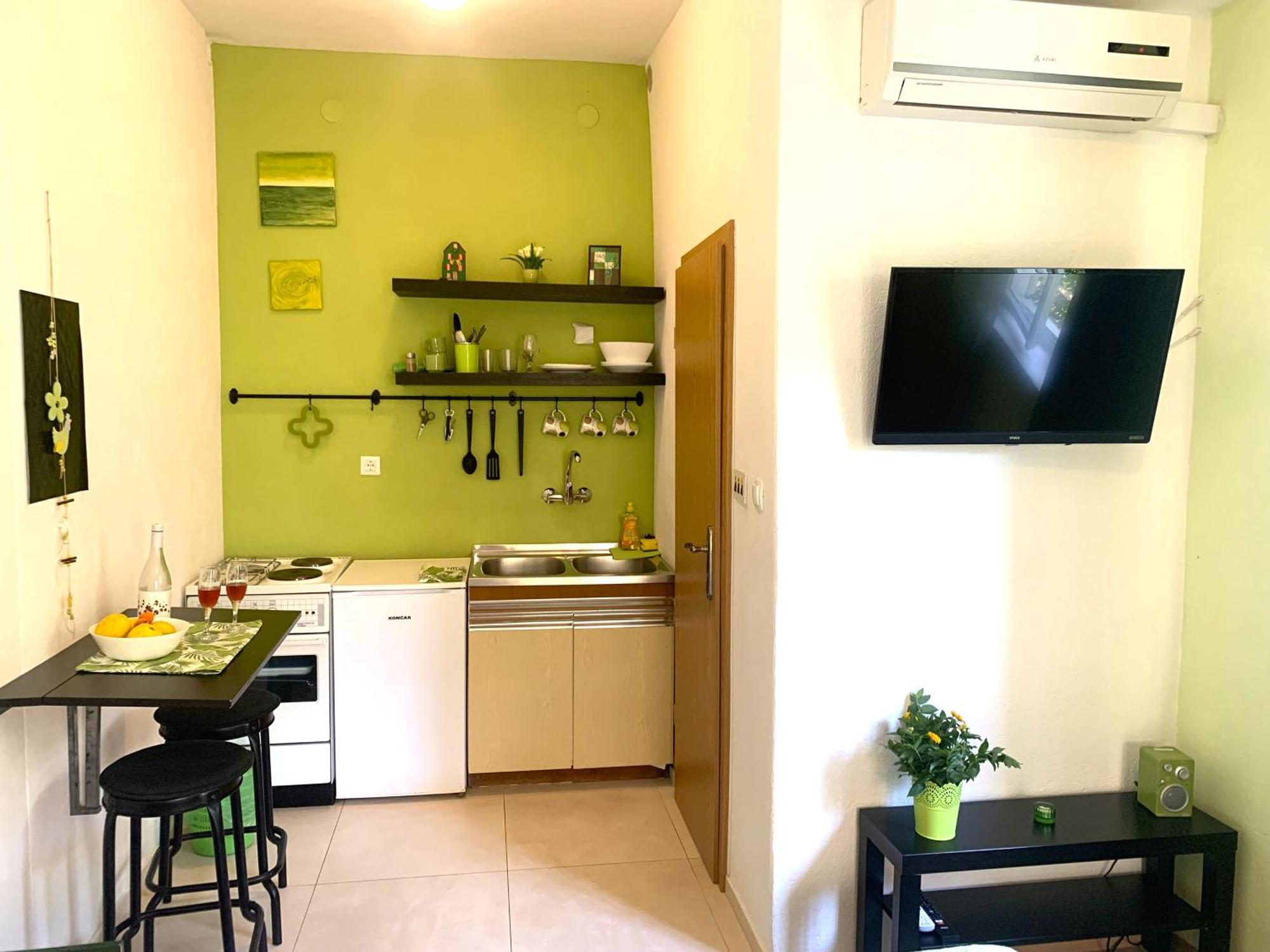 Apartments Garden House Podgora Kamer foto